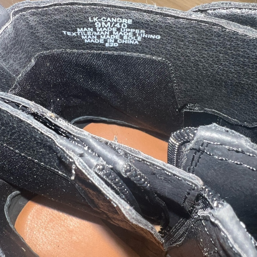 Lucky Brand Faux Leather Ankle Boots size 9 - Picture 4 of 4